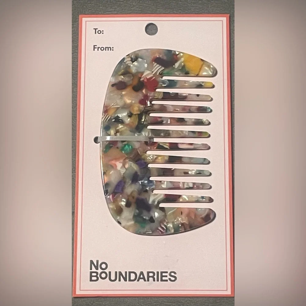 🔴 3/$12 No Boundaries Multicolor Hair Comb NIP Mini Detangling Travel Comb Cute
